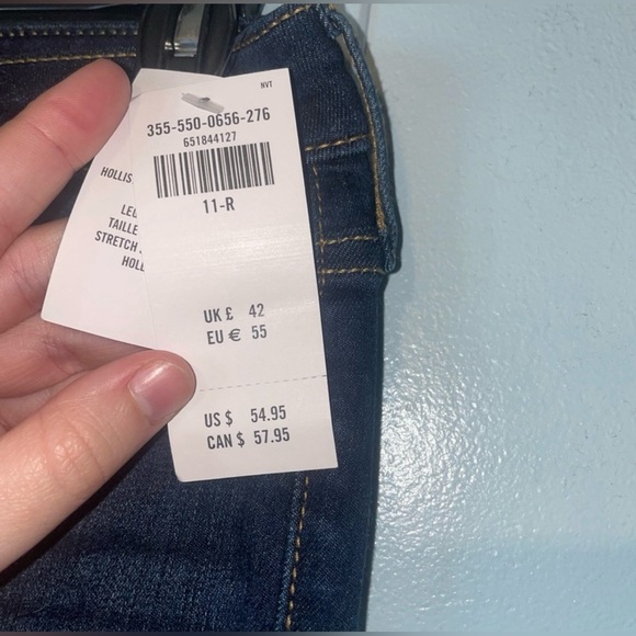 NWT Hollister Jeggings 2/$30 - Picture 2 of 4